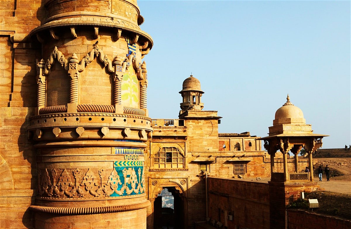 Coffee Café Franchise Opportunities in Gwalior Brew Bakes